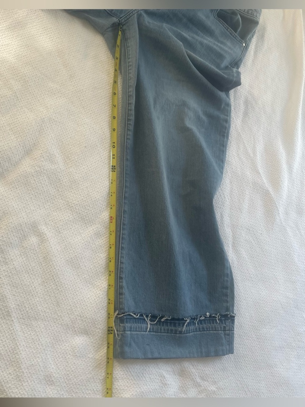 Talbots Wide Leg Jeans w/ Elvis Cuff (raw hem) size 12P $30 - Picture 5 of 6